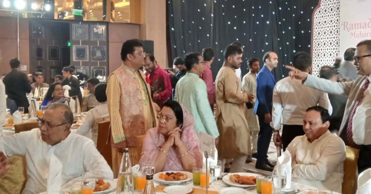 ঢাকার রূপসী বাংলায় ভারতীয় হাইকমিশনের ইফতার মাহফিলে মন্ত্রী আফরোজা খানম