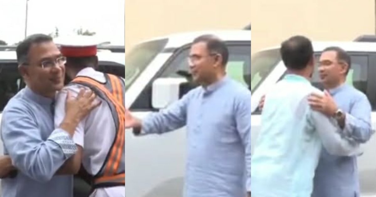 ঈদের দিন প্রধানমন্ত্রী তারেক রহমানের গাড়ি থামিয়ে সেনা-নৌ-পুলিশের সঙ্গে শুভেচ্ছা বিনিময়