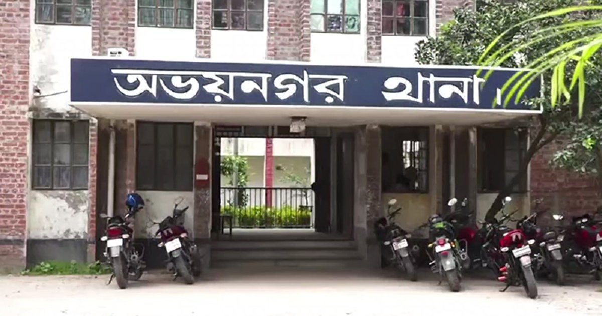যশোরের অভয়নগরে ইজিবাইক চোর সন্দেহে পিটুনিতে অজ্ঞাত ব্যক্তি নিহত