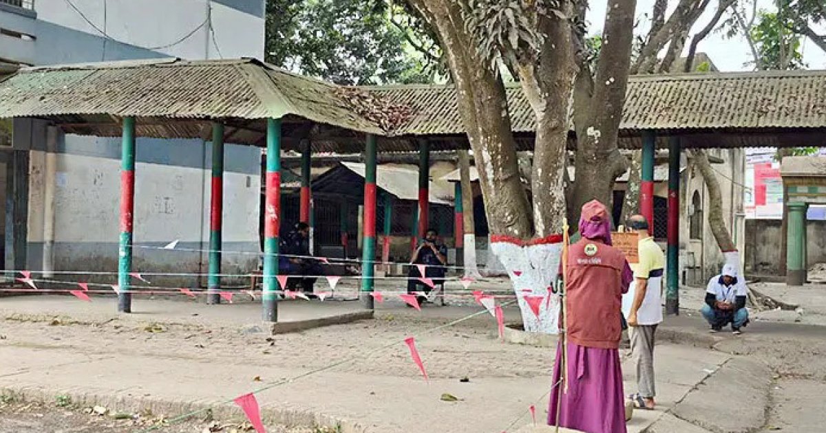 বগুড়া-৬ উপ-নির্বাচনে ভোটগ্রহণ শুরু, ভোটার উপস্থিতি কম