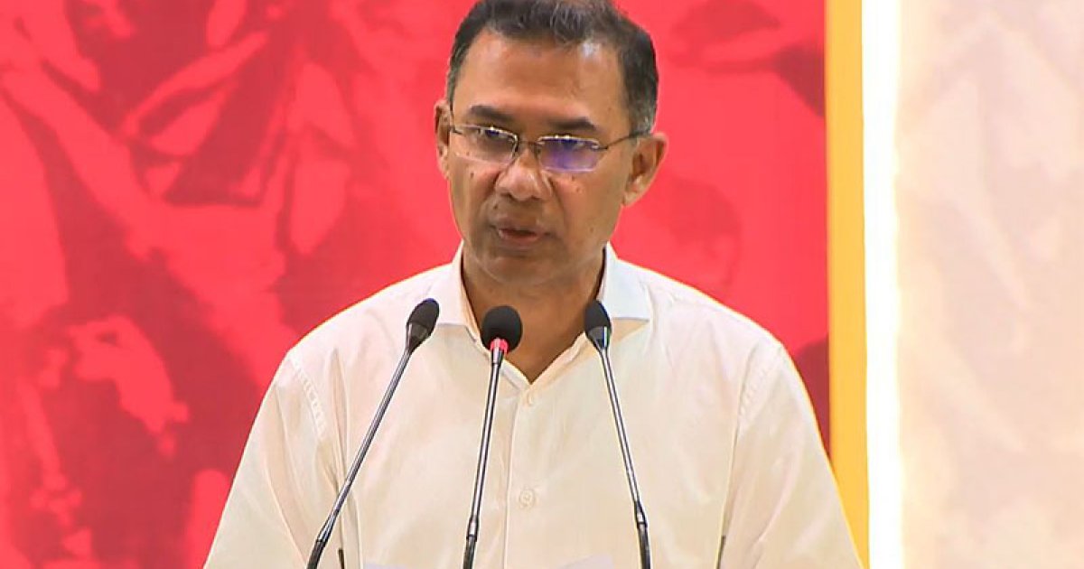 প্রধানমন্ত্রী তারেক রহমান: বৈশ্বিক যুদ্ধপরিস্থিতিতেও তেল-ডিজেলের দাম বাড়াইনি, ভর্তুকি দিচ্ছি