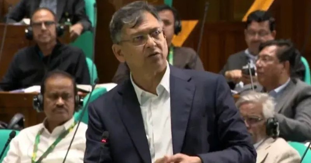 জ্বালানি সংকট নেই, পরিসংখ্যানে প্রমাণিত: স্বরাষ্ট্রমন্ত্রী সংসদে বিরোধী দলের মুলতবি প্রস্তাবের জবাব