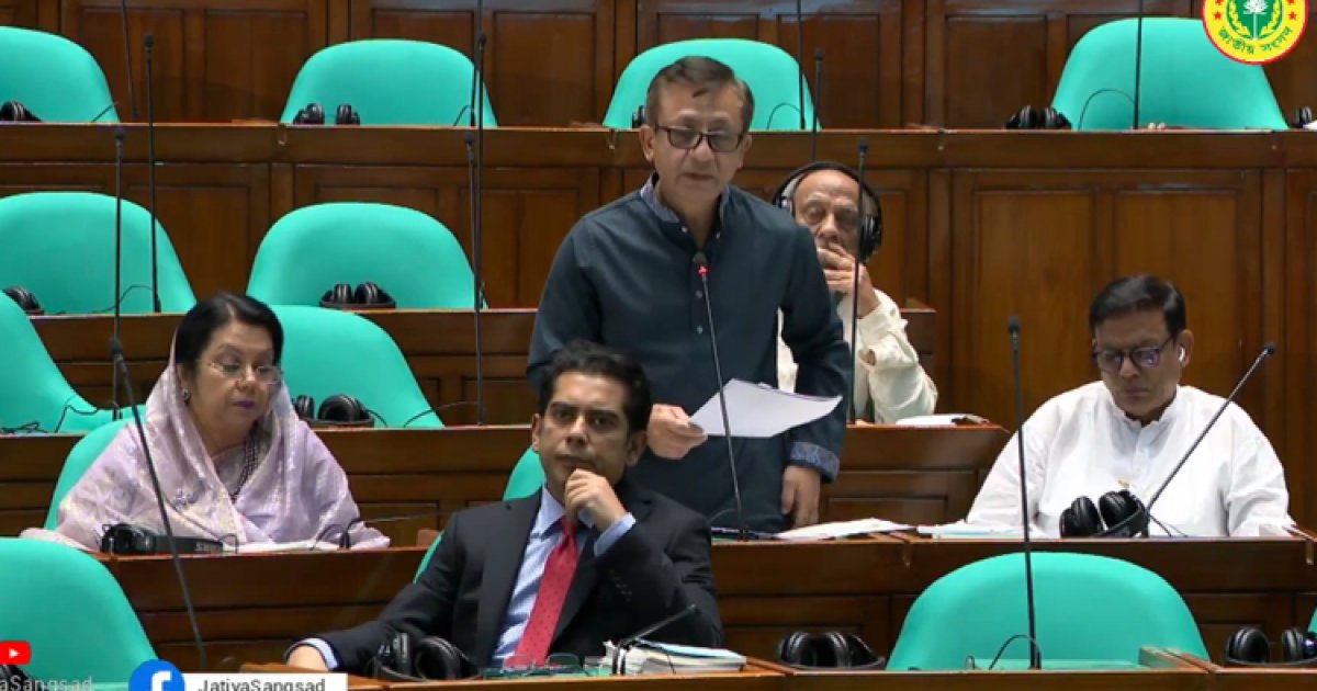 মধ্যপ্রাচ্যের অস্থিরতায় বাংলাদেশের বাণিজ্যে প্রভাব, বাণিজ্যমন্ত্রী জানালেন পদক্ষেপ