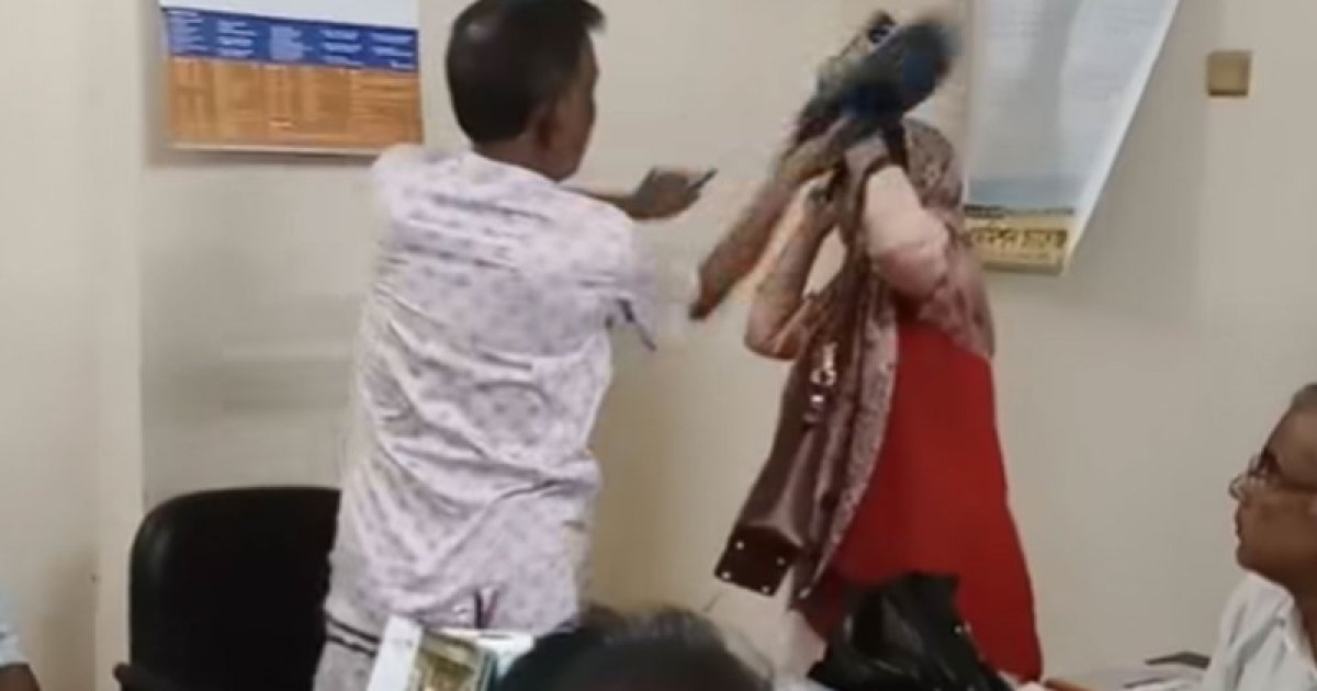 রাজশাহীতে ১৪৪ ধারা ভেঙে কলেজে হামলা, অধ্যক্ষসহ পাঁচ শিক্ষক আহত
