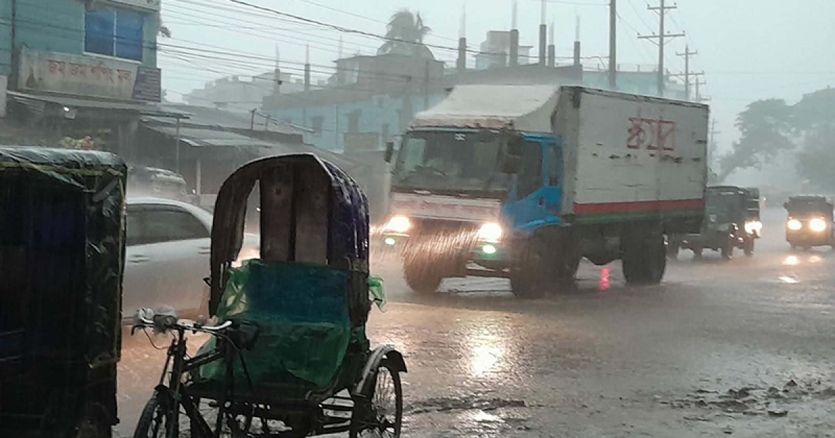 মৌলভীবাজারে ২৪ ঘণ্টায় ১৫৮ মিমি বৃষ্টিপাত, দেশে সর্বনিম্ন তাপমাত্রা ১৮ ডিগ্রি