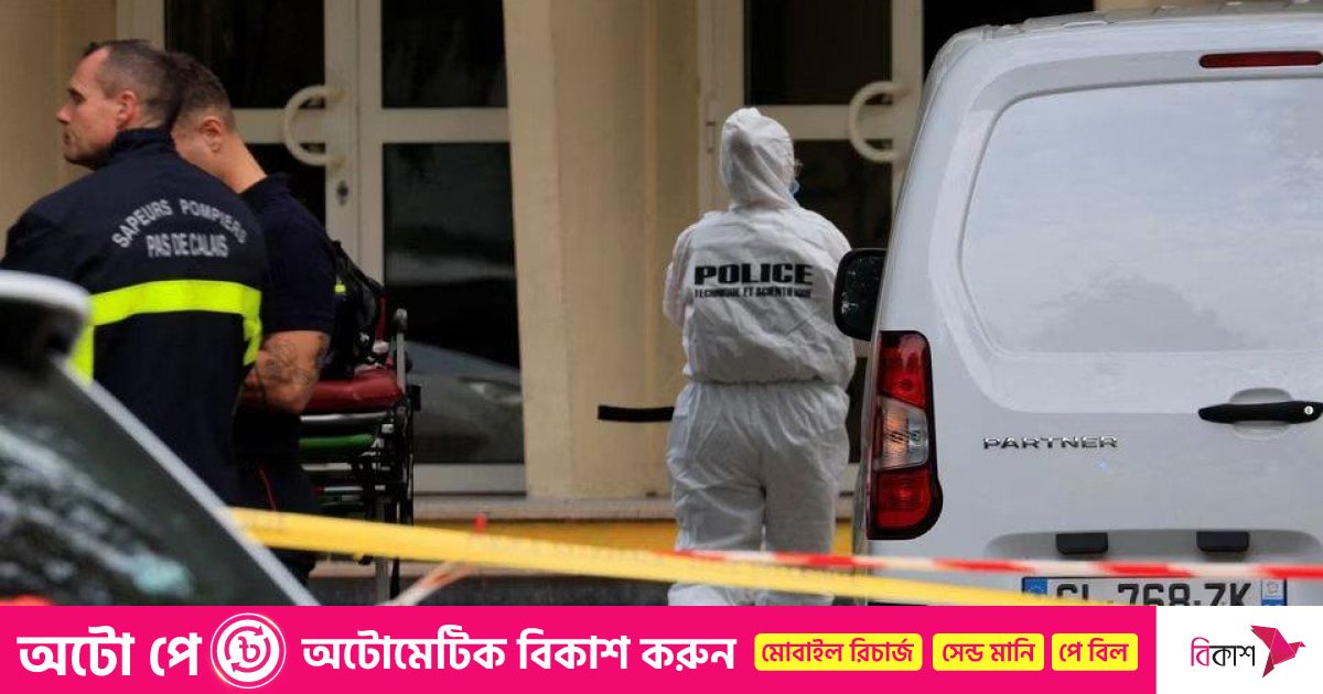 ফ্রান্সে ছুরি হামলায় নিহত শিক্ষক