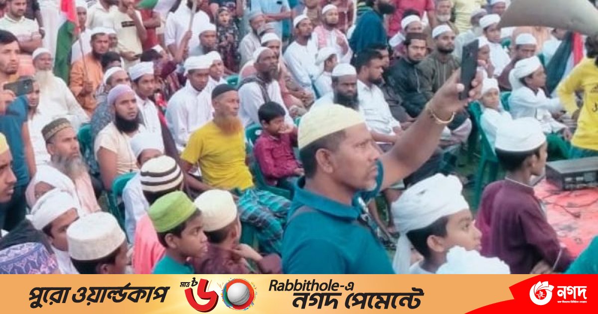 ইসরায়েলের পণ্য বর্জনের প্রতিজ্ঞা করলেন মুসল্লিরা