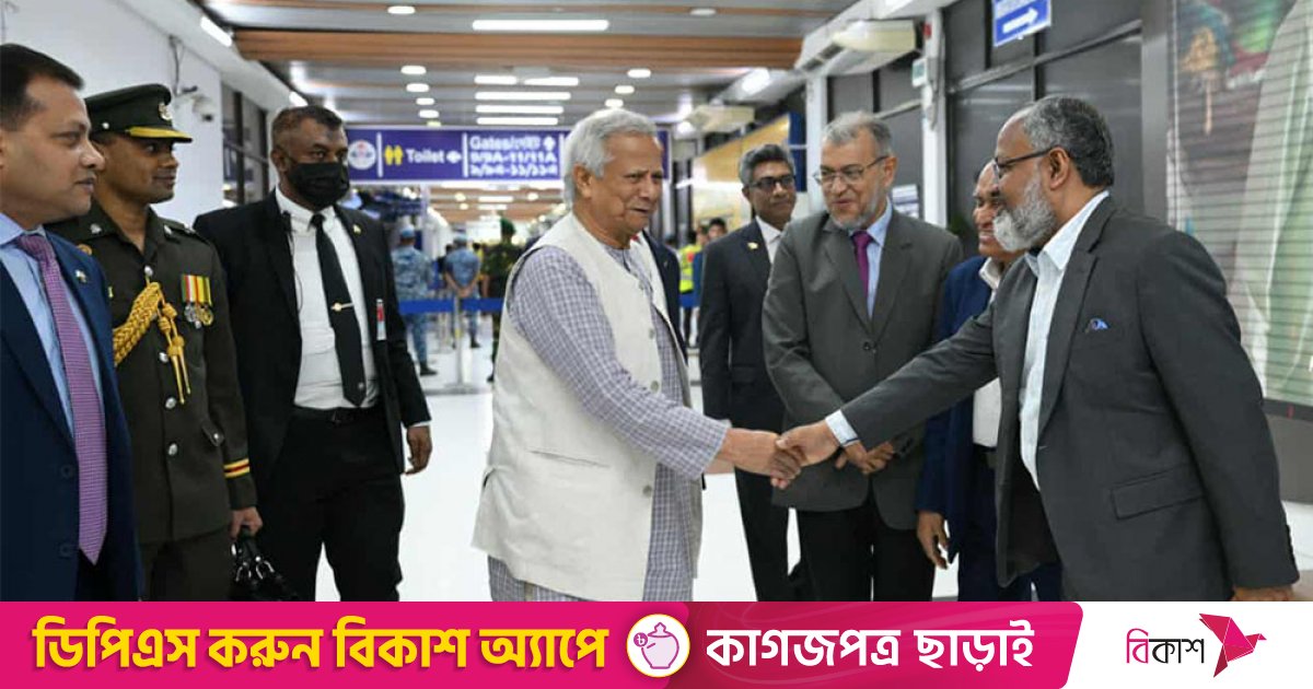 দেশে পৌঁছেছেন প্রধান উপদেষ্টা