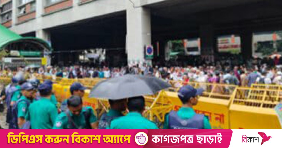 সচিবালয়ের ভেতরে-বাইরে কড়া নিরাপত্তা