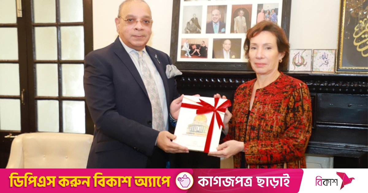 প্রধান বিচারপতির সঙ্গে আমেরিকার ভারপ্রাপ্ত রাষ্ট্রদূতের সৌজন্য সাক্ষাৎ