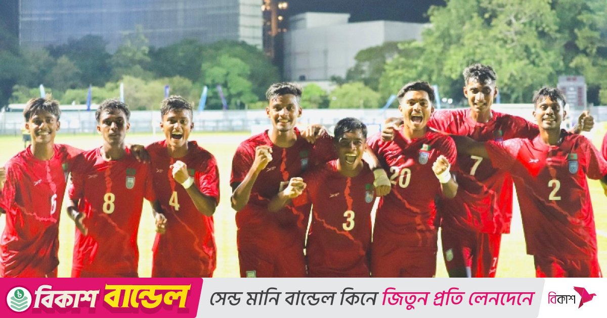 রিফাতের হ্যাটট্রিকে শ্রীলঙ্কাকে হারিয়ে সেমিফাইনালে বাংলাদেশ