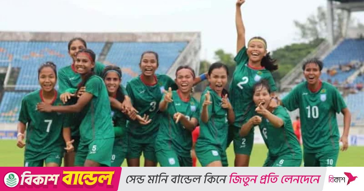 ঋতুপর্ণাদের ক্যাম্প জাপান নয়, আপাতত চট্টগ্রামে!