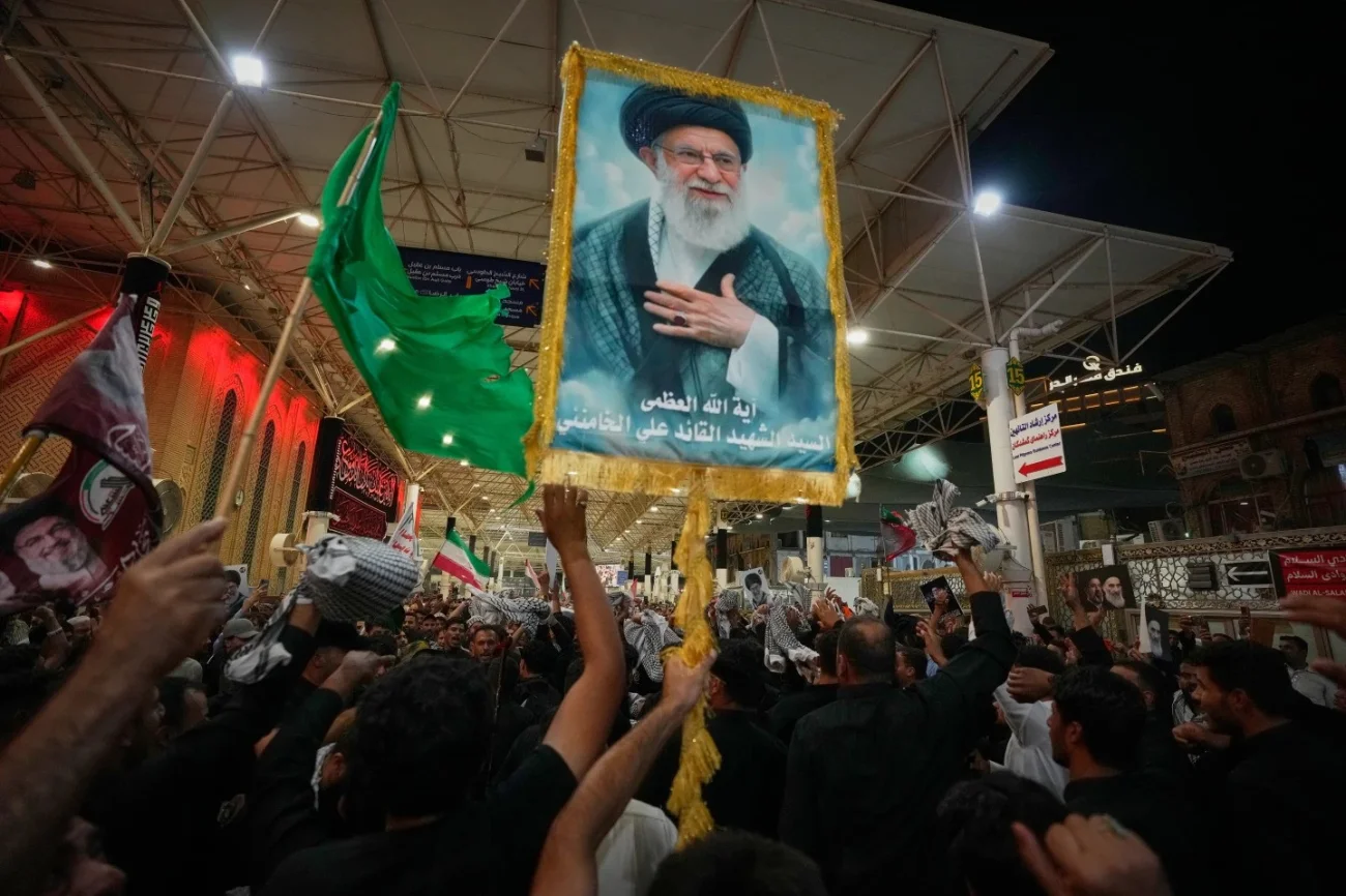 Iran-Khameni-funeral-US-attack-Iran-AP-News-Bangla-Tribune-BT