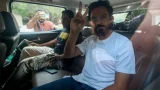 মূল্যবৃদ্ধির প্রতিবাদে ফ্রান্সজুড়ে বিক্ষোভ, প্যারিসে পুলিশের সঙ্গে সংঘর্ষ