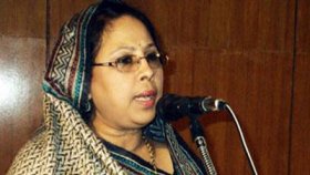মেহের আফরোজ চুমকি ও তার স্বামীর বিরুদ্ধে দুদকের মামলা