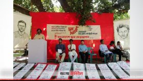দুর্নীতি ও ধর্ষণের বিরুদ্ধে ঢাকা বিশ্ববিদ্যালয়ে সমাবেশ