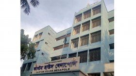 বেনাপোলে ব্যবসায়ীকে লক্ষ্য করে গুলি