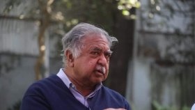 শারীরিক অসুস্থতা নিয়ে হাসপাতালে ড. কামাল হোসেন 