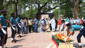 মোর্শেদ আলীকে শেষ শ্রদ্ধা