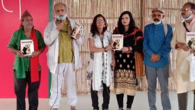 ‘বঙ্গবন্ধু’ গ্রন্থের মোড়ক উন্মোচন