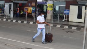 বাংলাদেশে আসতে হলে যা যা করতে হবে