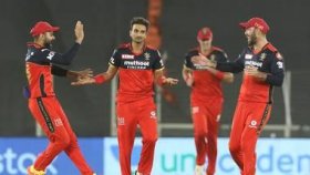 শ্বাসরুদ্ধকর ম্যাচে এক রানে জিতলো কোহলিরা