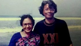 বইগুলো সাজিয়ে রেখেছি, শুধু তিনি নেই : লতিফা কোহিনূর