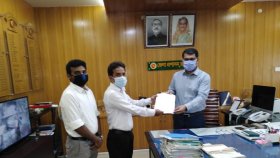 প্রচণ্ড গরমে লোডশেডিংয়ে অতিষ্ঠ রংপুরবাসী