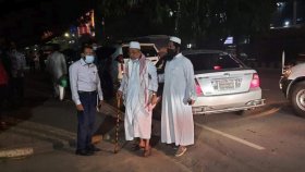 আবারও স্বরাষ্ট্রমন্ত্রীর বাসায় হেফাজত নেতারা