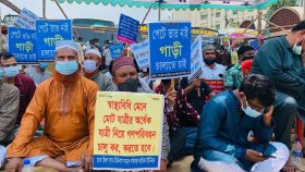 ‘শ্রমিক কল্যাণের টাকা কোথায় যায় তা নেতারাই জানেন’