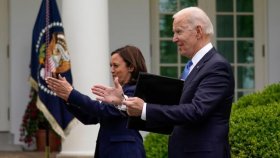 টিকা গ্রহণকারীদের মাস্ক খোলার অনুমতি দিলো যুক্তরাষ্ট্র