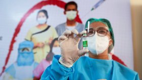 যে কারণে মুখ থুবড়ে পড়েছে ভারতের টিকাদান কর্মসূচি