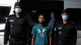 যাত্রাবাড়ীতে ১৫২ বোতল ফেন্সিডিলসহ যুবক গ্রেফতার