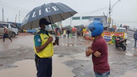 স্বাস্থ্যবিধি অমান্য: রাজধানীতে আরও ২৩৯ জন গ্রেফতার
