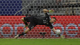 এবার ফাইনাল জয়ের কথা বললেন আর্জেন্টাইন গোলরক্ষক (ভিডিও)