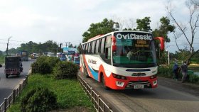 ‘দূরপাল্লার বাসে শ্রমিকরা আসতে চাইলে, সেই বাস পুলিশ ধরবে না’