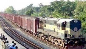 ৫৫ বছর পর চিলাহাটি-হলদিবাড়ি রেলপথে পণ্যবাহী ট্রেন চালু রবিবার