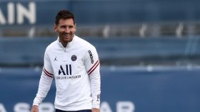 পিএসজিতে এখন ভালো লাগছে মেসির