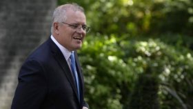 ফ্রান্সকে মিথ্যা বলার অভিযোগ অস্বীকার অস্ট্রেলিয়ার