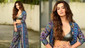 বিমান থেকে নেমেই সোজা চাঁদপুরে কলকাতার কৌশানী