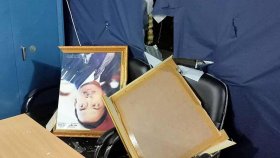 মোটরসাইকেলের বহরে এসে বিএনপির ২ কার্যালয় ভাঙচুর