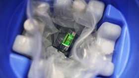 বিশ্বে টিকা সংকট, অথচ যুক্তরাষ্ট্র নষ্ট হলো দেড় কোটি ডোজ