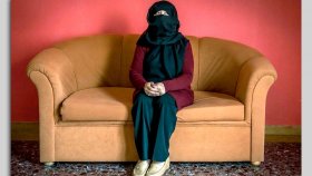 আফগান নারী বিচারকরা আত্মগোপনে, অপরাধীরা রাস্তায়