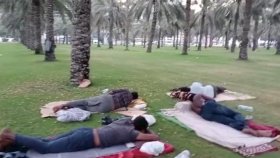 ভিজিট ভিসায় দুবাই, রাত কাটছে খোলা আকাশের নিচে