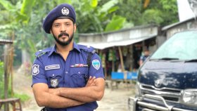অভিযানে ওসি রায়হান!