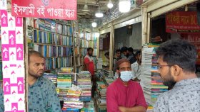 ‘কোনোরকমে পেটে-ভাতে বেঁচে আছি’