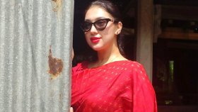যে কারণে ‘ঐতিহাসিক’ ছবি থেকে সরে দাঁড়ালেন অপু
