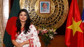 ভিয়েতনামের ‘ফ্রেন্ডশিপ মেডেল’ পেলেন পূজা সেনগুপ্ত