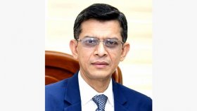 তিন সপ্তাহের ব্যবধানে মন্ত্রিপরিষদে নতুন সচিব