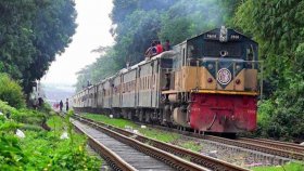 ৭৭ বছর পর ট্রেন যাবে কলকাতায়, রাজশাহীতে উচ্ছ্বাস